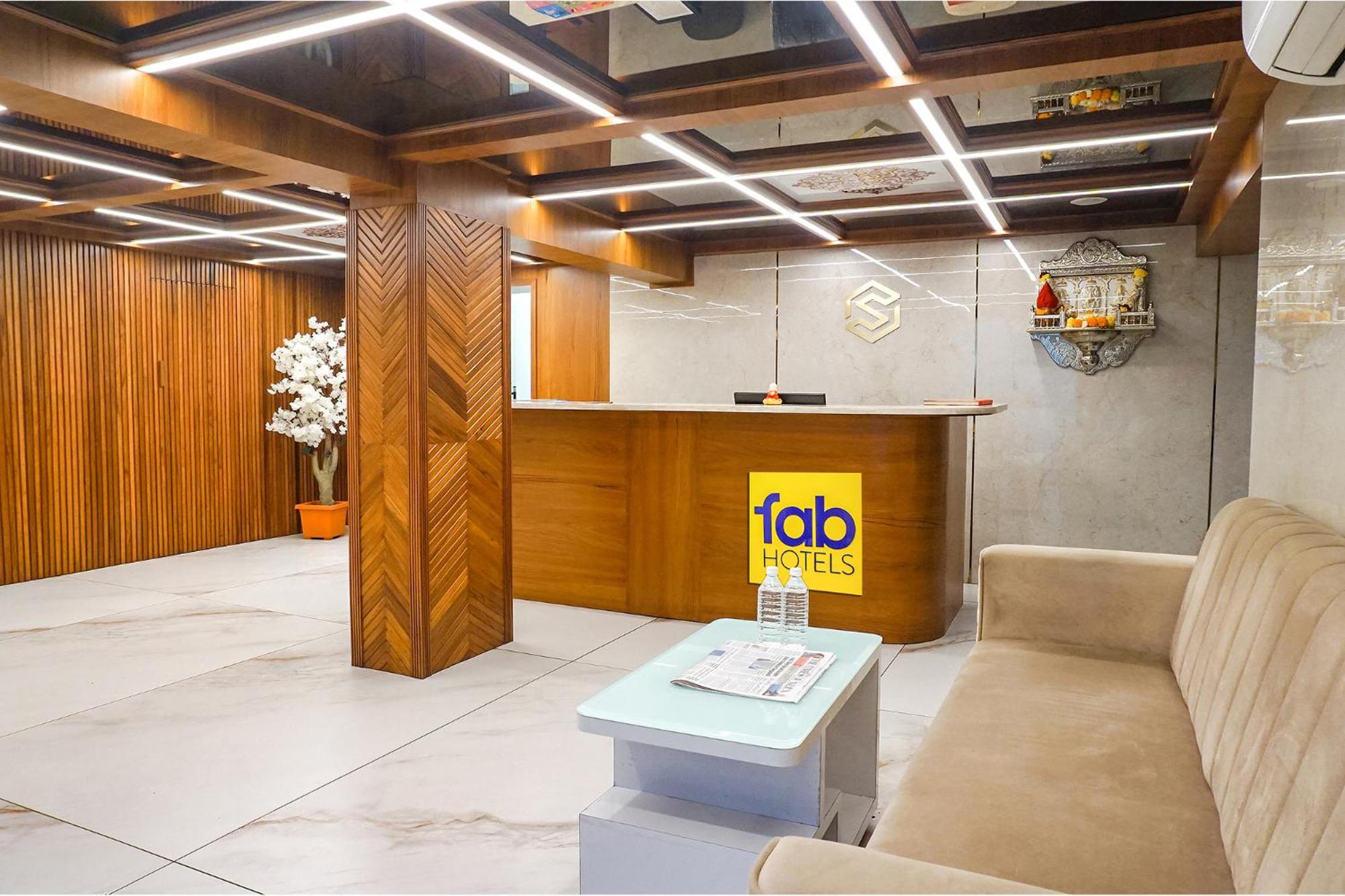 Fabhotel Prime Shourya Residency - Nr Maharshi Karve Museum Pune Luaran gambar