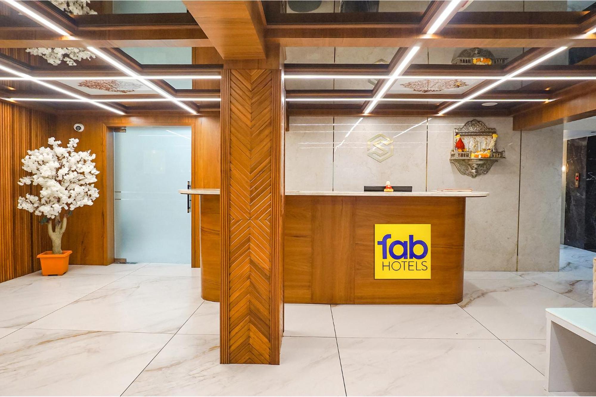 Fabhotel Prime Shourya Residency - Nr Maharshi Karve Museum Pune Luaran gambar